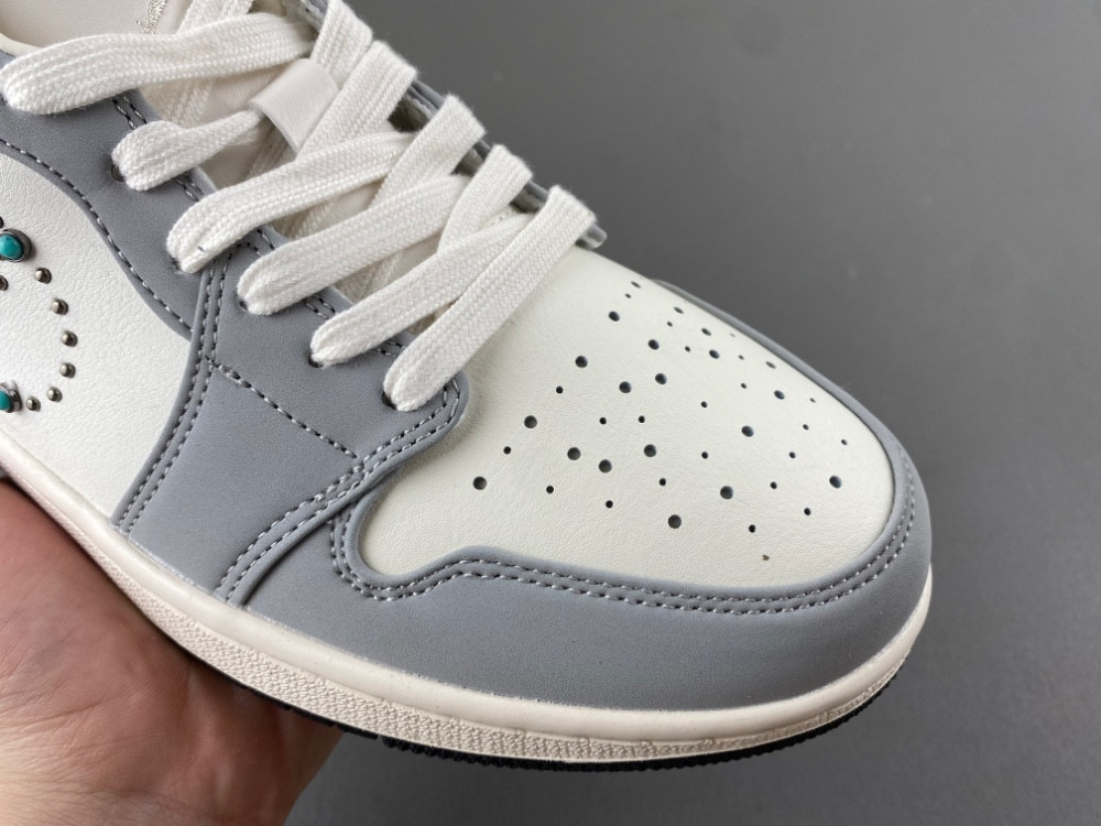 Air Jordan 1 Low IH7319-001