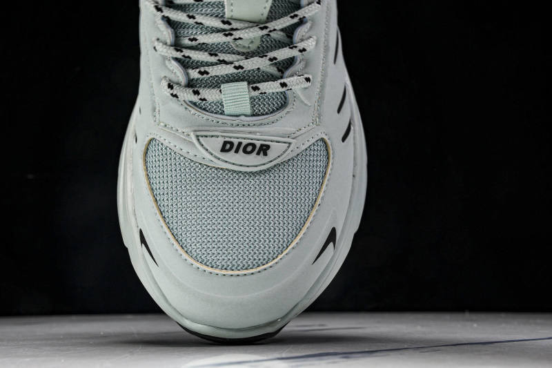 DR B44 Sneaker