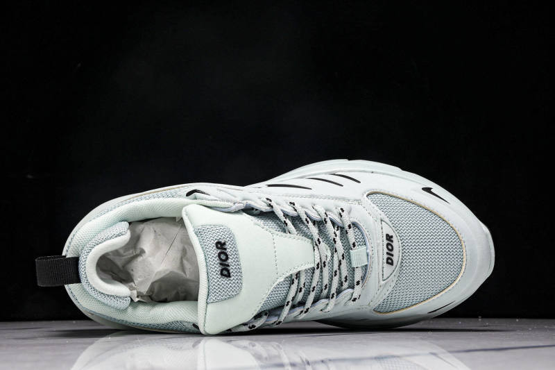 DR B44 Sneaker