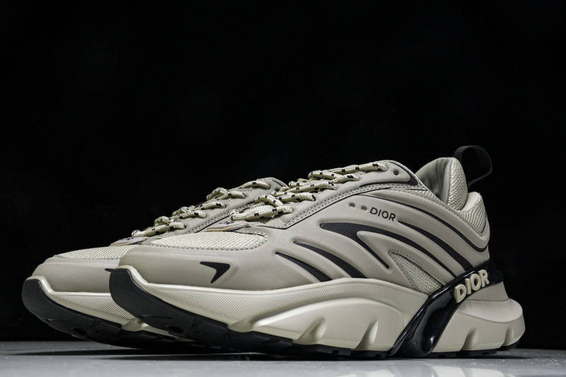 DR B44 Sneaker