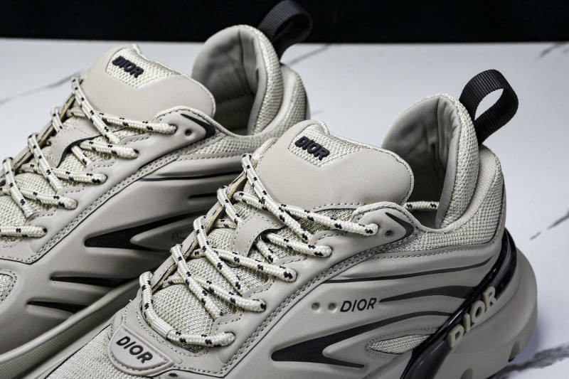 DR B44 Sneaker