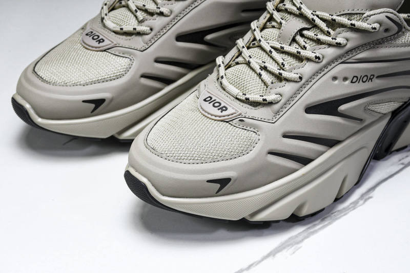 DR B44 Sneaker