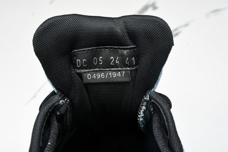 DR B44 Sneaker