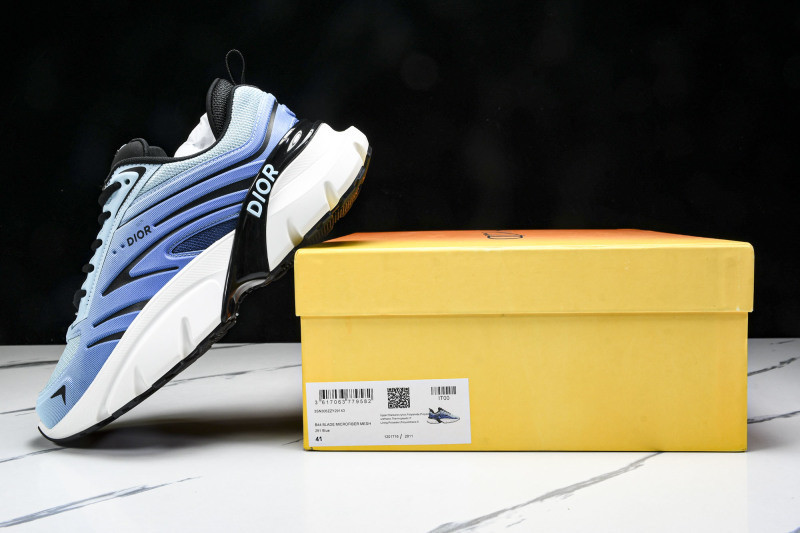 DR B44 Sneaker