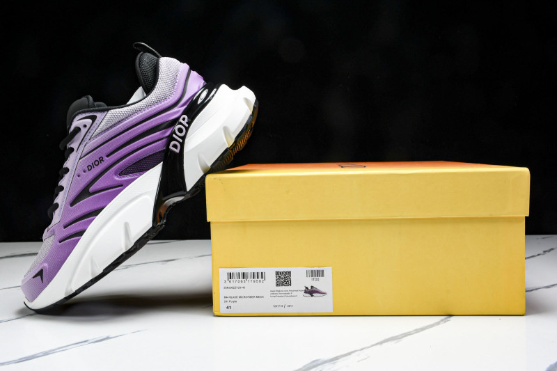 DR B44 Sneaker