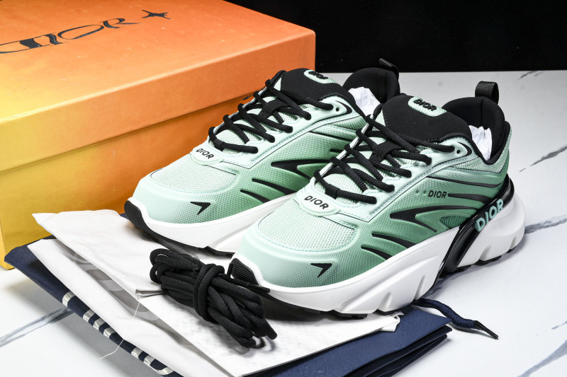 DR B44 Sneaker