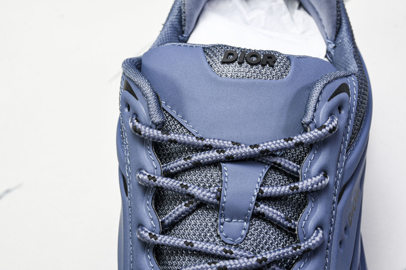 DR B44 Sneaker