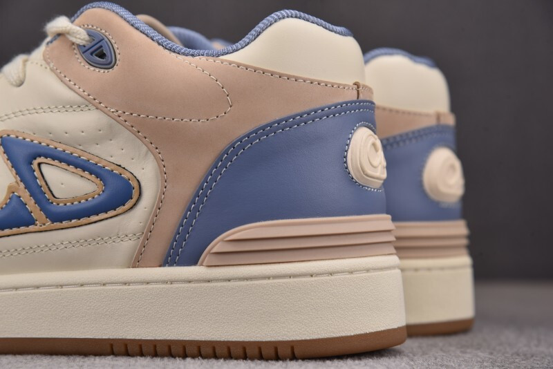 DR B57 Sneaker