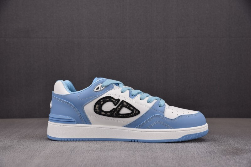 DR B57 Sneaker