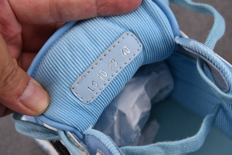 DR B57 Sneaker