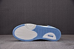 DR B57 Sneaker