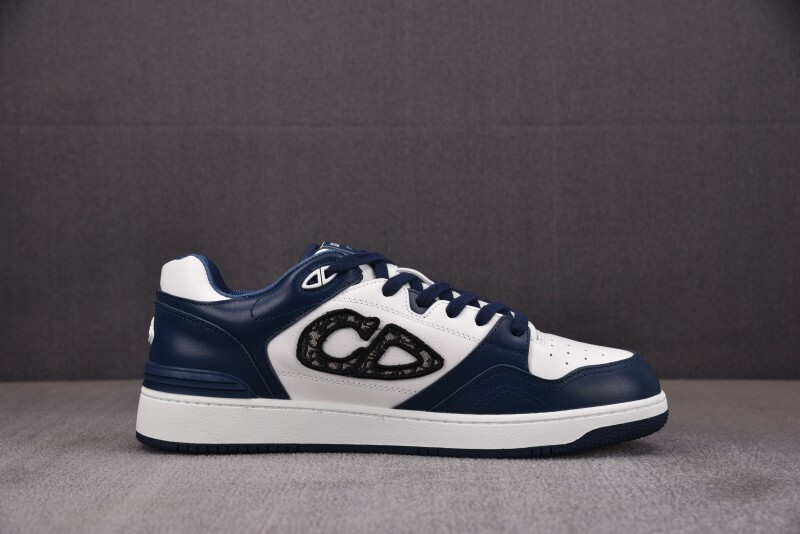 DR B57 Sneaker