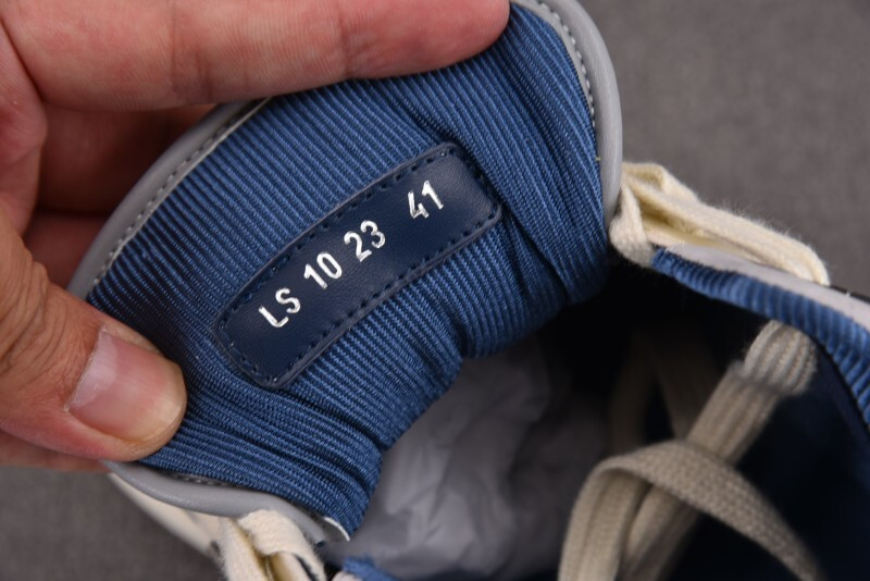 DR B57 Sneaker