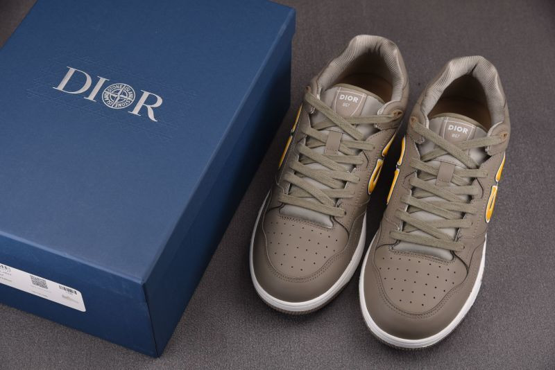 DR B57 Sneaker