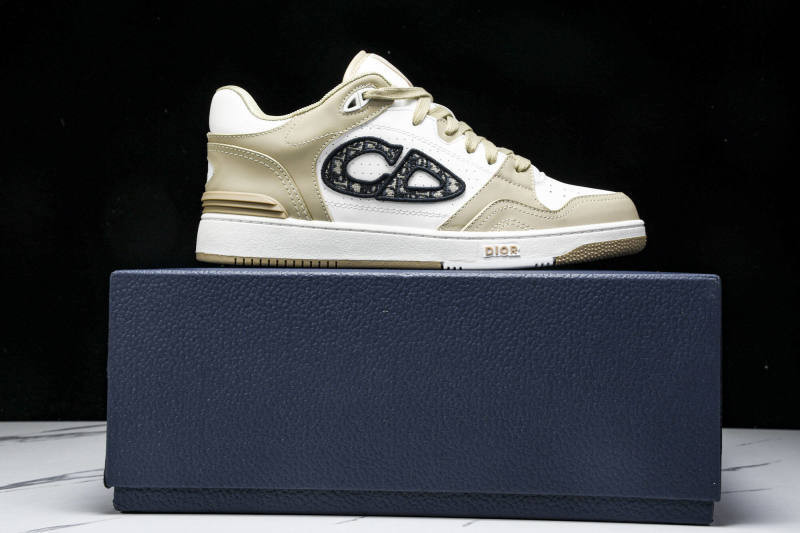 DR B57 Sneaker