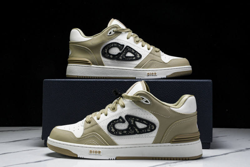 DR B57 Sneaker