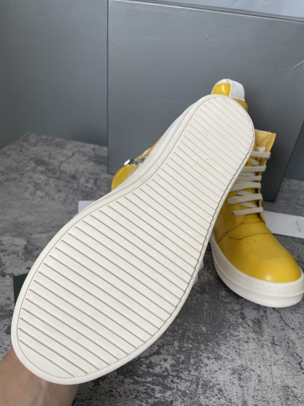 RO Sneakers