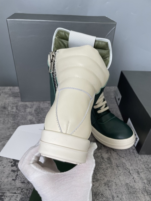 RO Sneakers