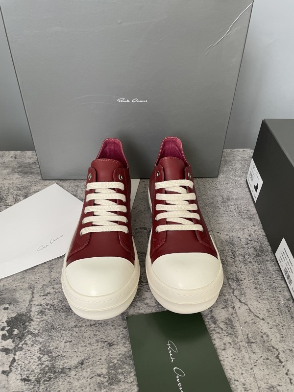 RO Sneakers