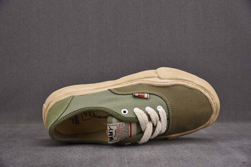 Ma1s0n Mihara Sneakers