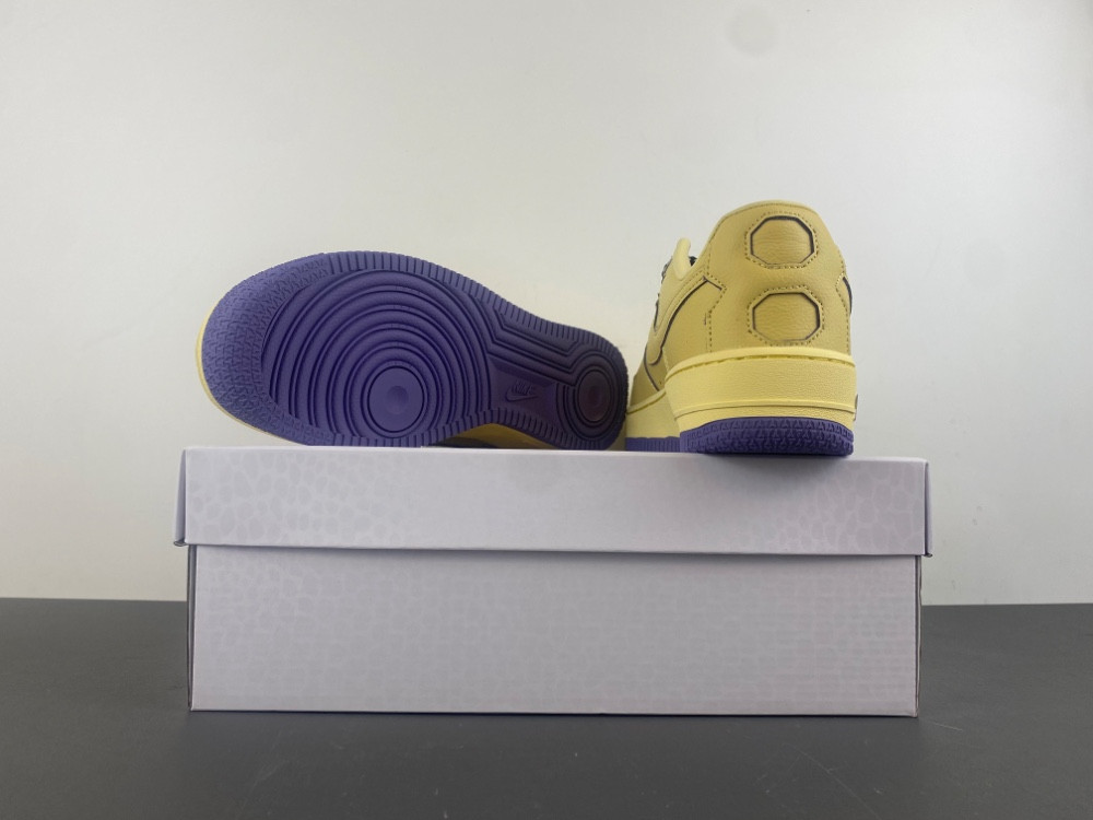 Kobe x Nike Air Force 1 Low Protro HV9408-700
