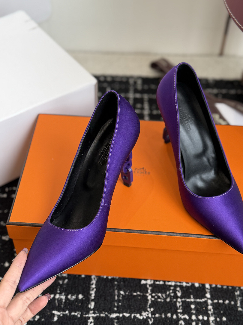 H**me5 HIGH HEELS
