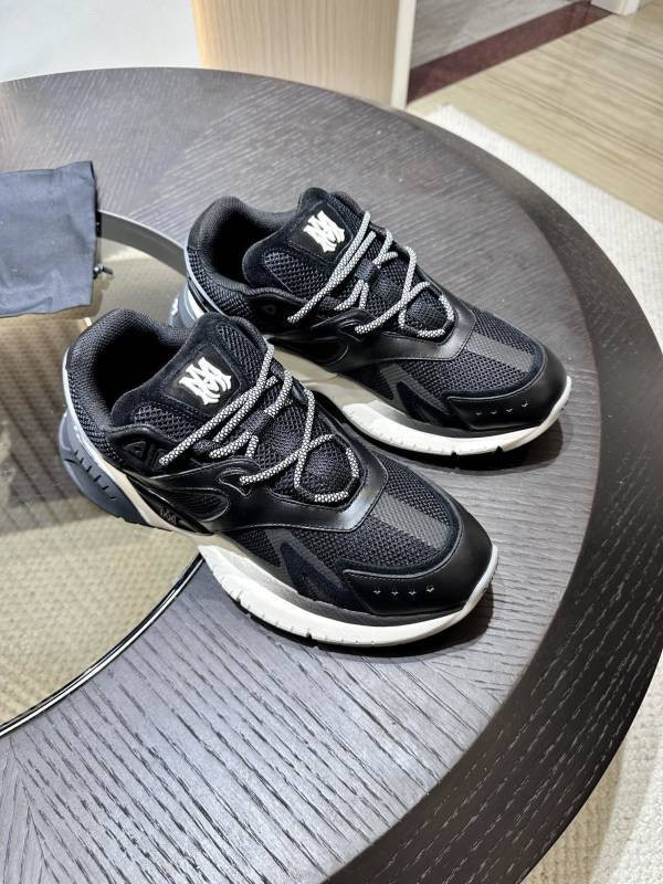 Amiri Runner