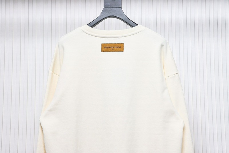 L*V HOODIE