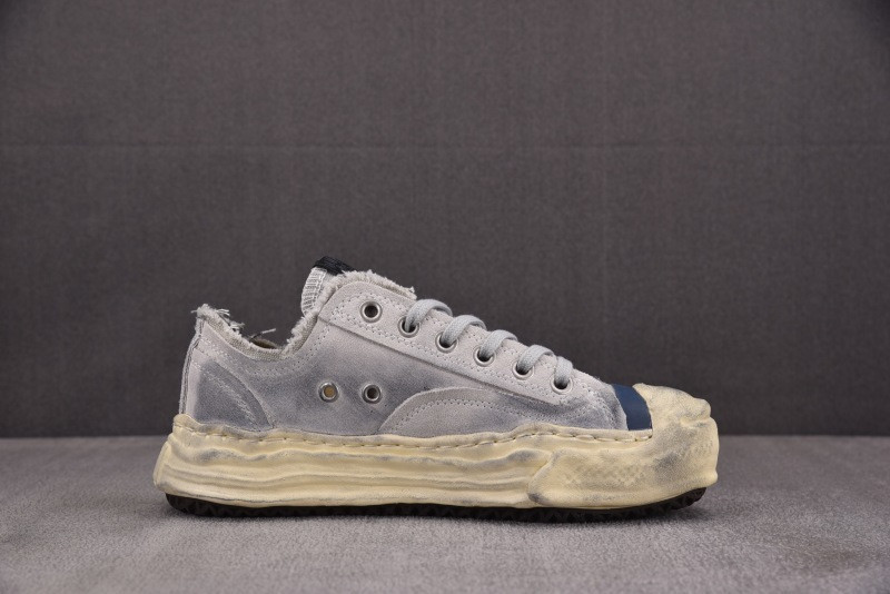 Ma1s0n Mihara Sneakers