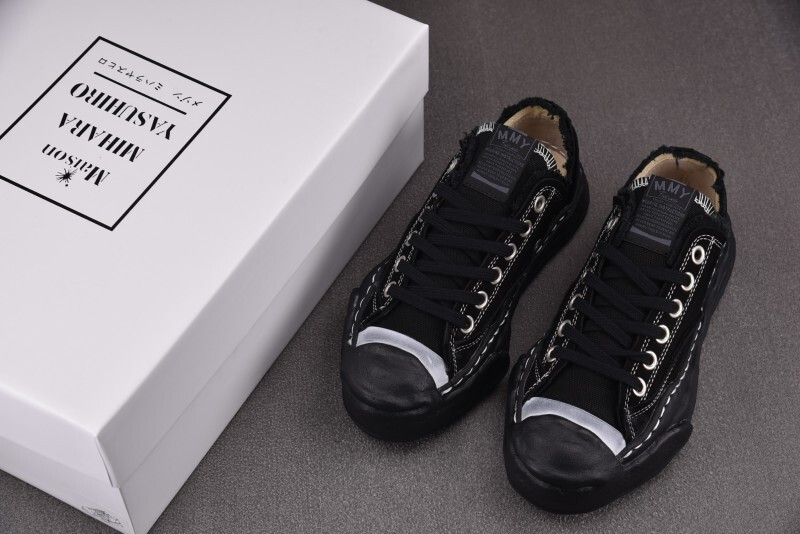 Ma1s0n Mihara Sneakers