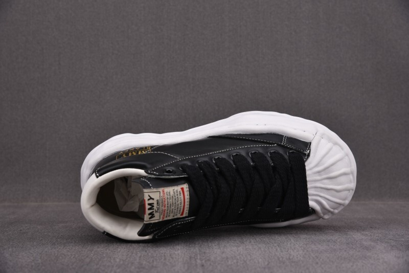 Ma1s0n Mihara Sneakers