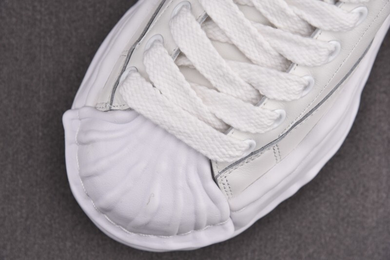 Ma1s0n Mihara Sneakers