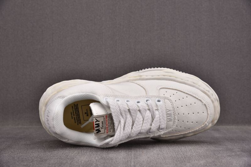 Ma1s0n Mihara Sneakers