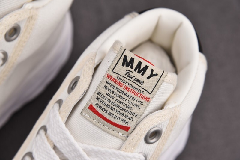 Ma1s0n Mihara Sneakers