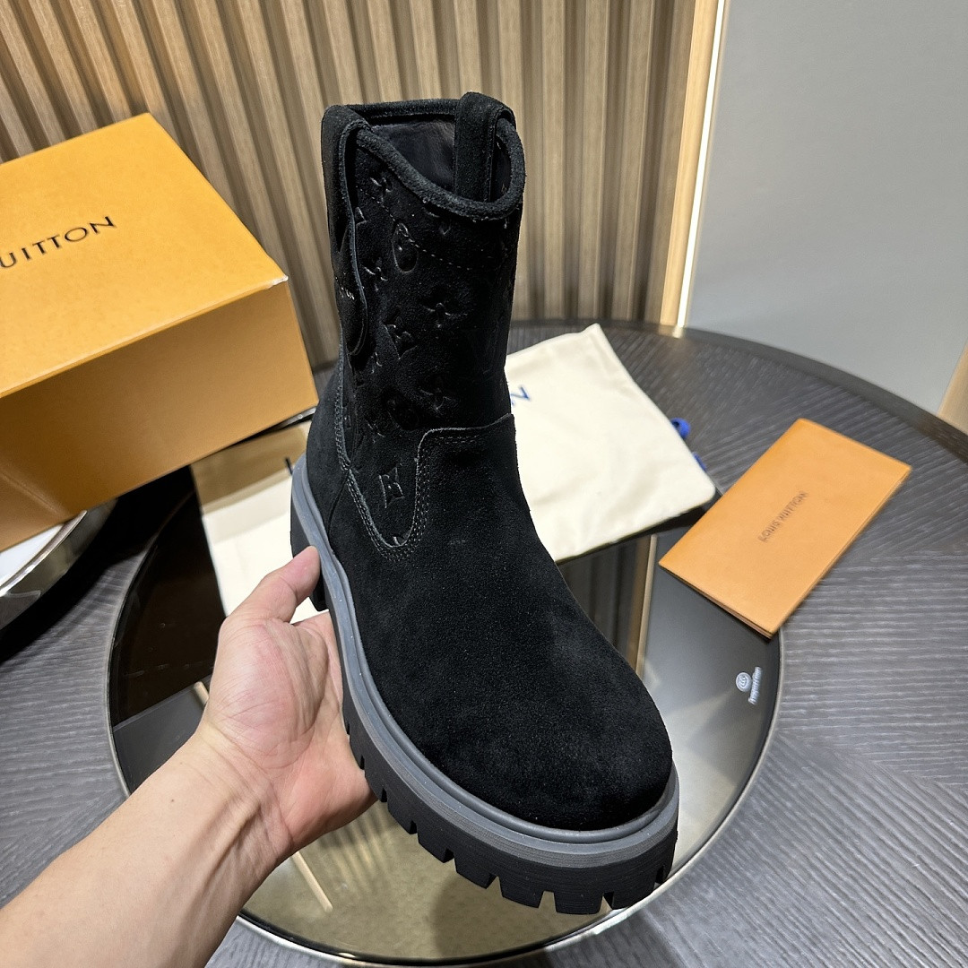 L*V BOOTS
