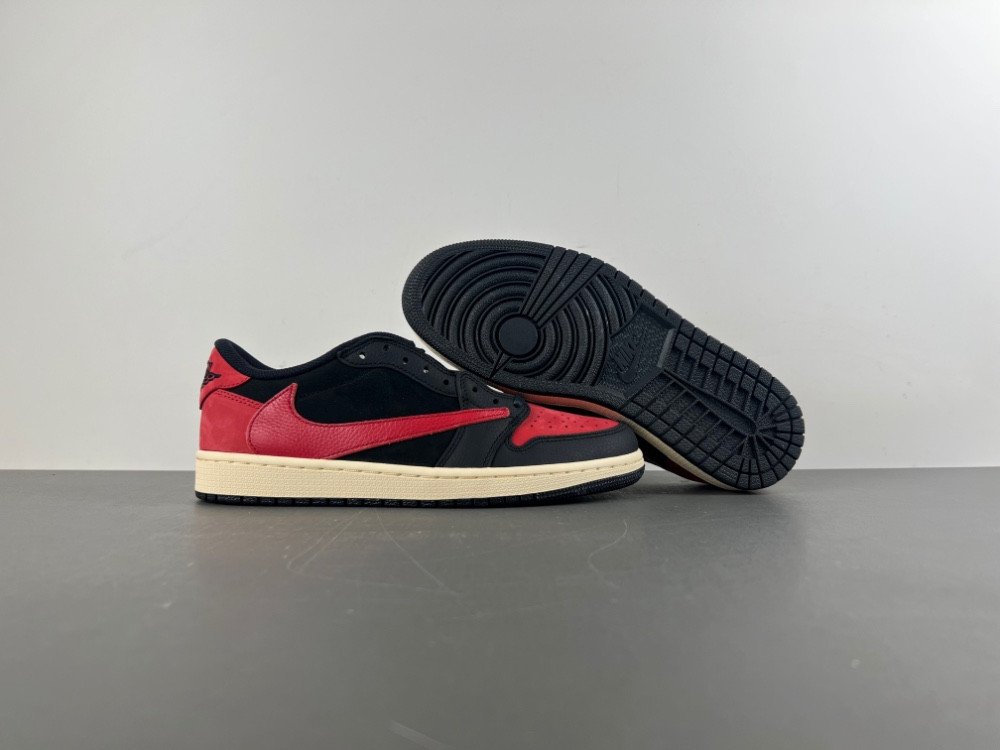 Travis Scott x Air Jordan 1 Low DM7866-061