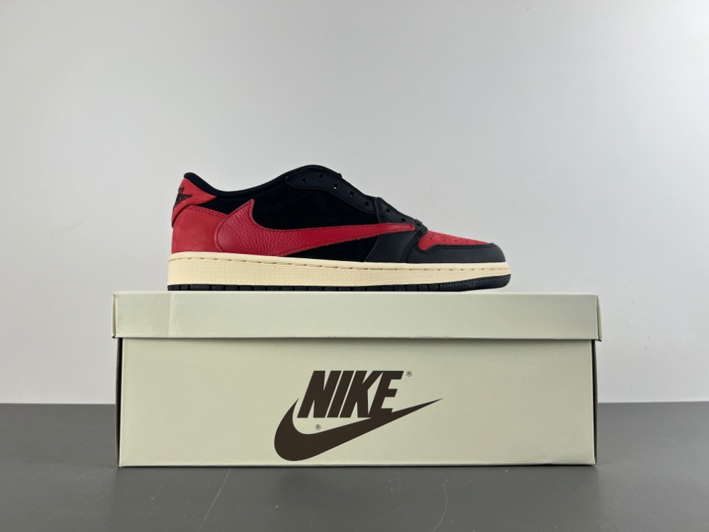 Travis Scott x Air Jordan 1 Low DM7866-061