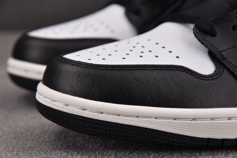 Air Jordan 1 Mid Black Toe Starfish DQ8426-801