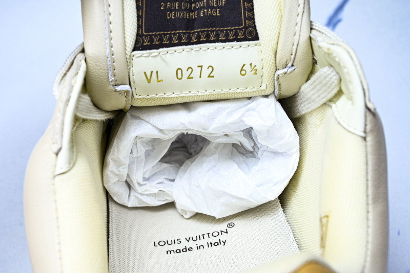 L*V Buttersoft Sneaker