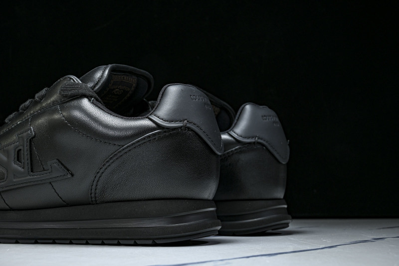 L*V Buttersoft Sneaker