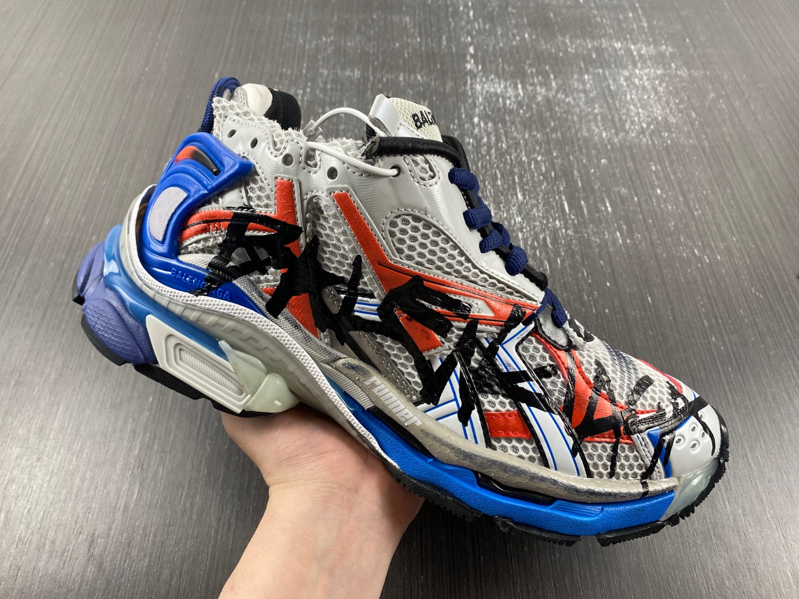 Ba*len*cia*ga runner 677403-w3rb6-1264
