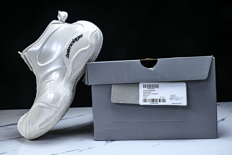 BLCG SNEAKER WBKBM9000