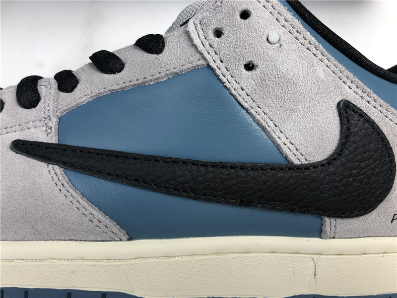 Nike Dunk Low CU1726-400
