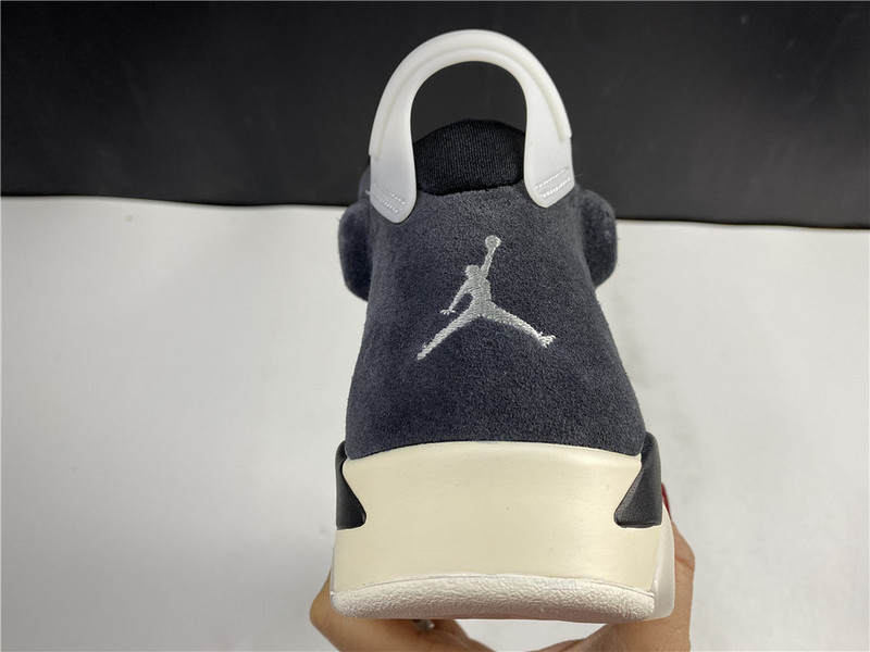 Air Jordan 6 WMNS “Tech Chrome” CK6635-001