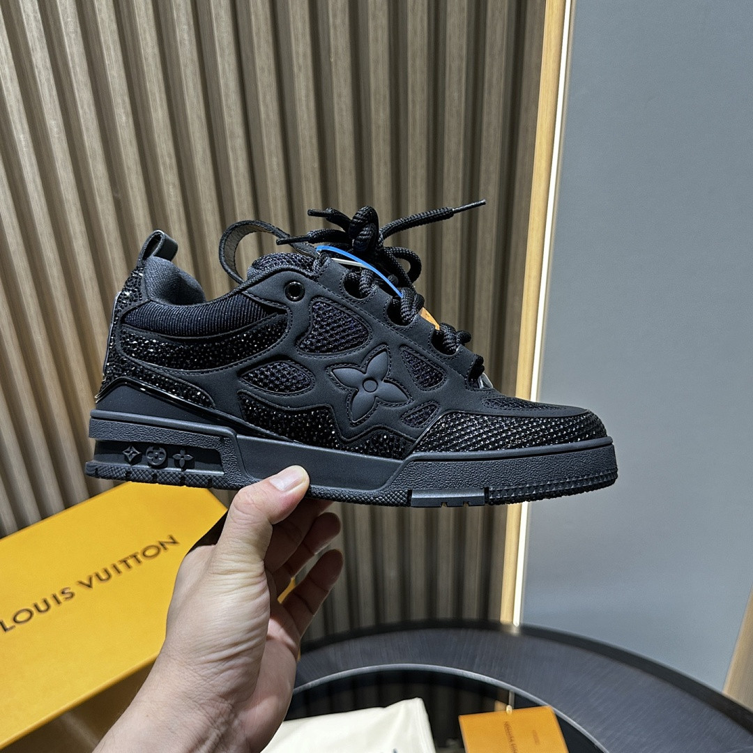 (ALL BLACK) L*V SKATE