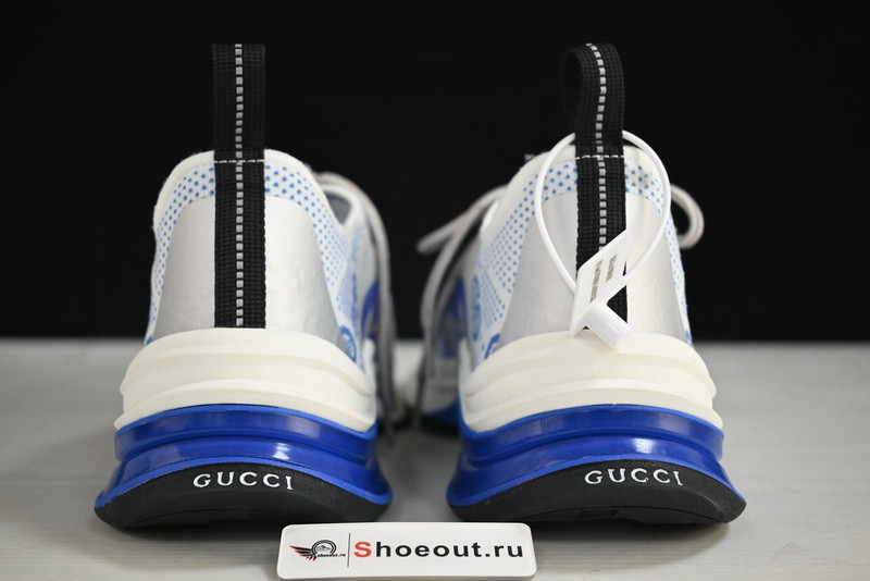 GC Sneakers