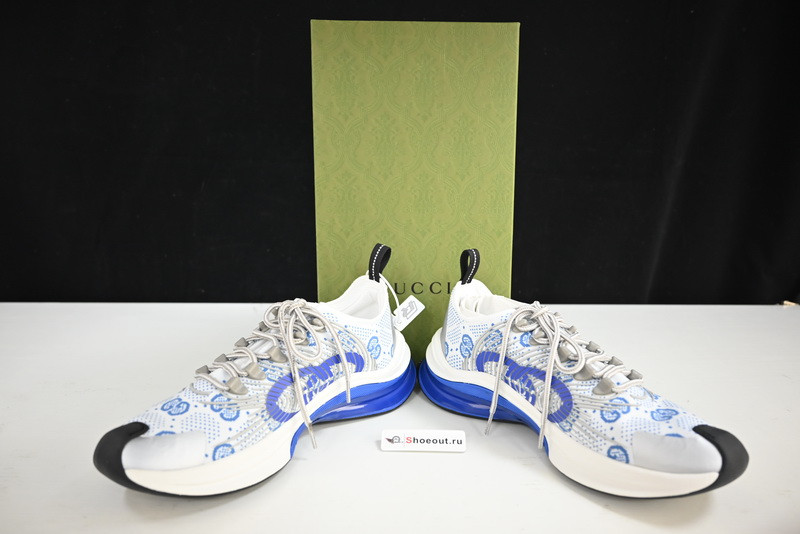 GC Sneakers