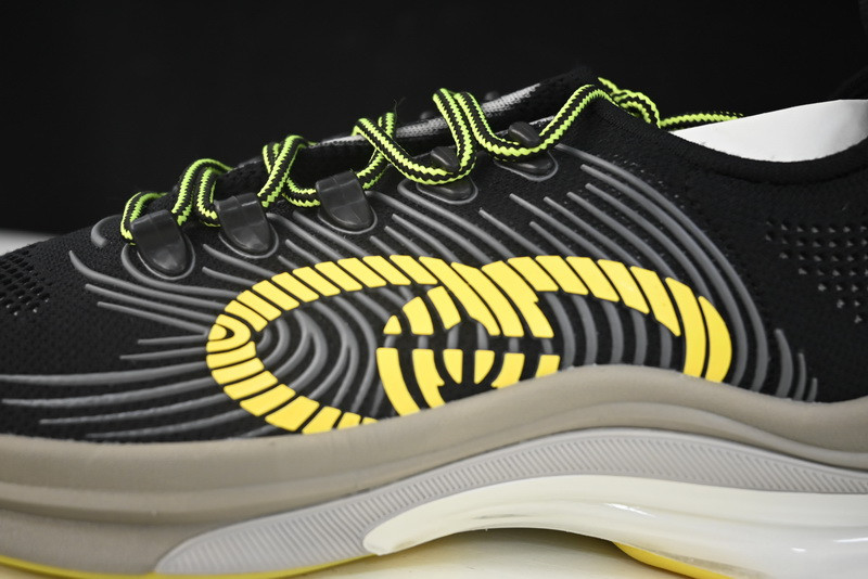 GC Sneakers