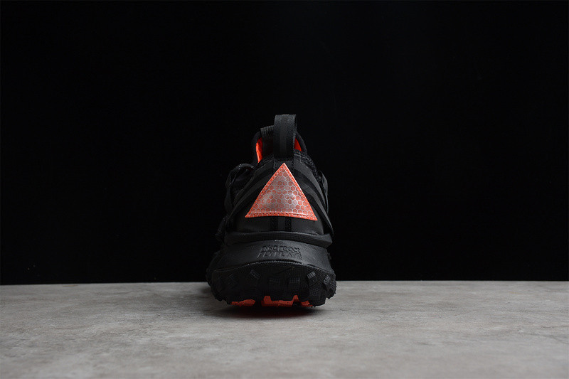 ACG MOUNTAIN FLY LOW ANTHRACITE/BLACK DA5424-001