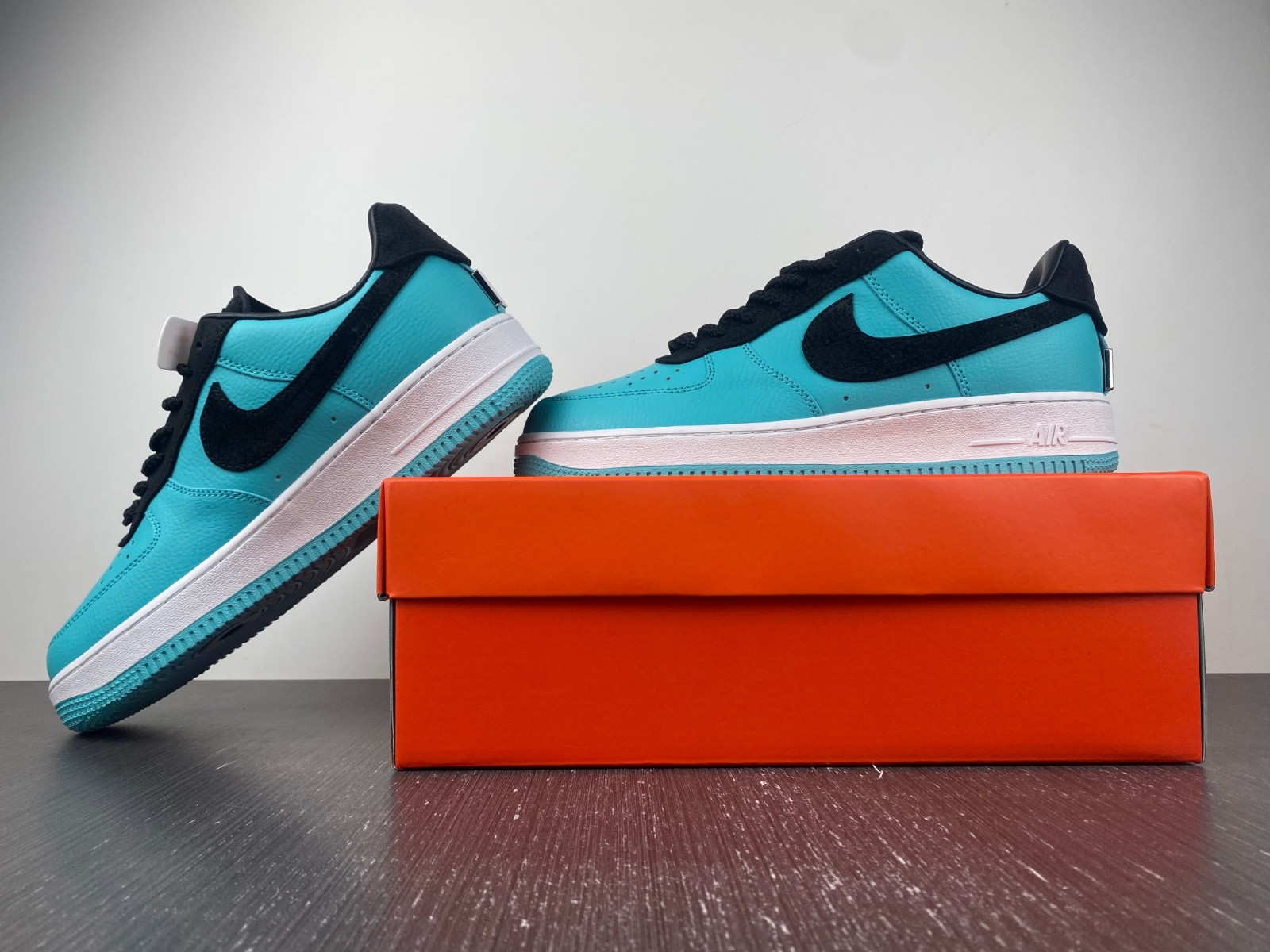 nike air force 1 low sp T*f*ny  dz1382-002